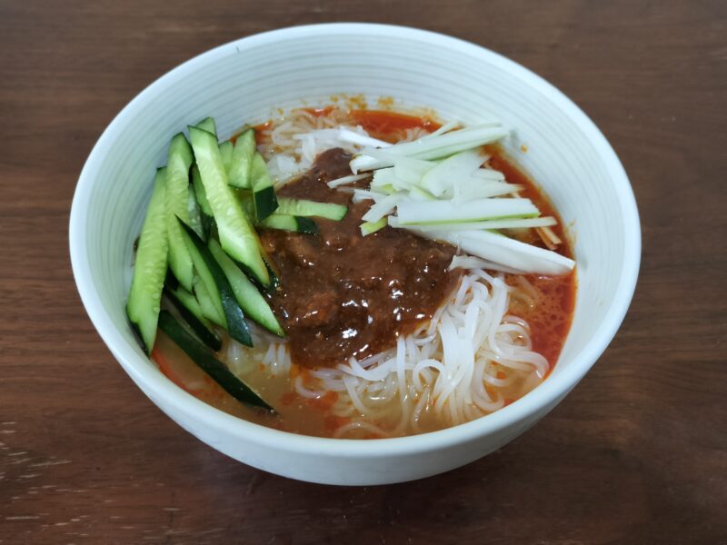 冷やし担々そうめん