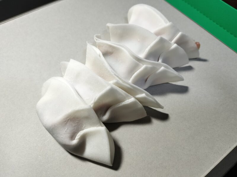 生餃子